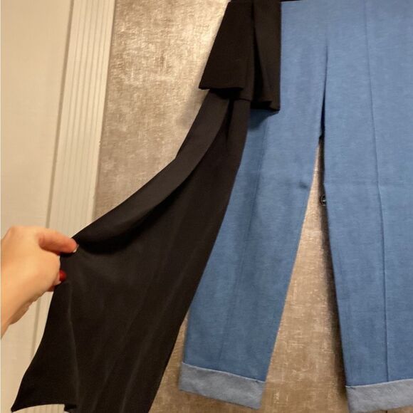Helplessly Stylish Blue Jeans with Black Sash, US0 - Picture 9 of 13